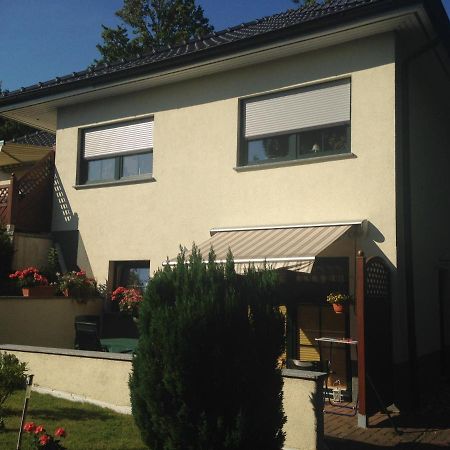 Ferienwohnung "Am Fechtertor- Eingang Zum Schlosspark" พุทบัส ภายนอก รูปภาพ